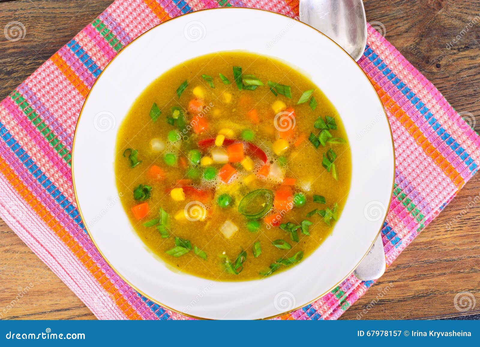 Постный суп с овощами. Овощной суп. Суп с зеленым горошком. Суп с горохом и кукурузой. Овощной суп с зеленым горошком.