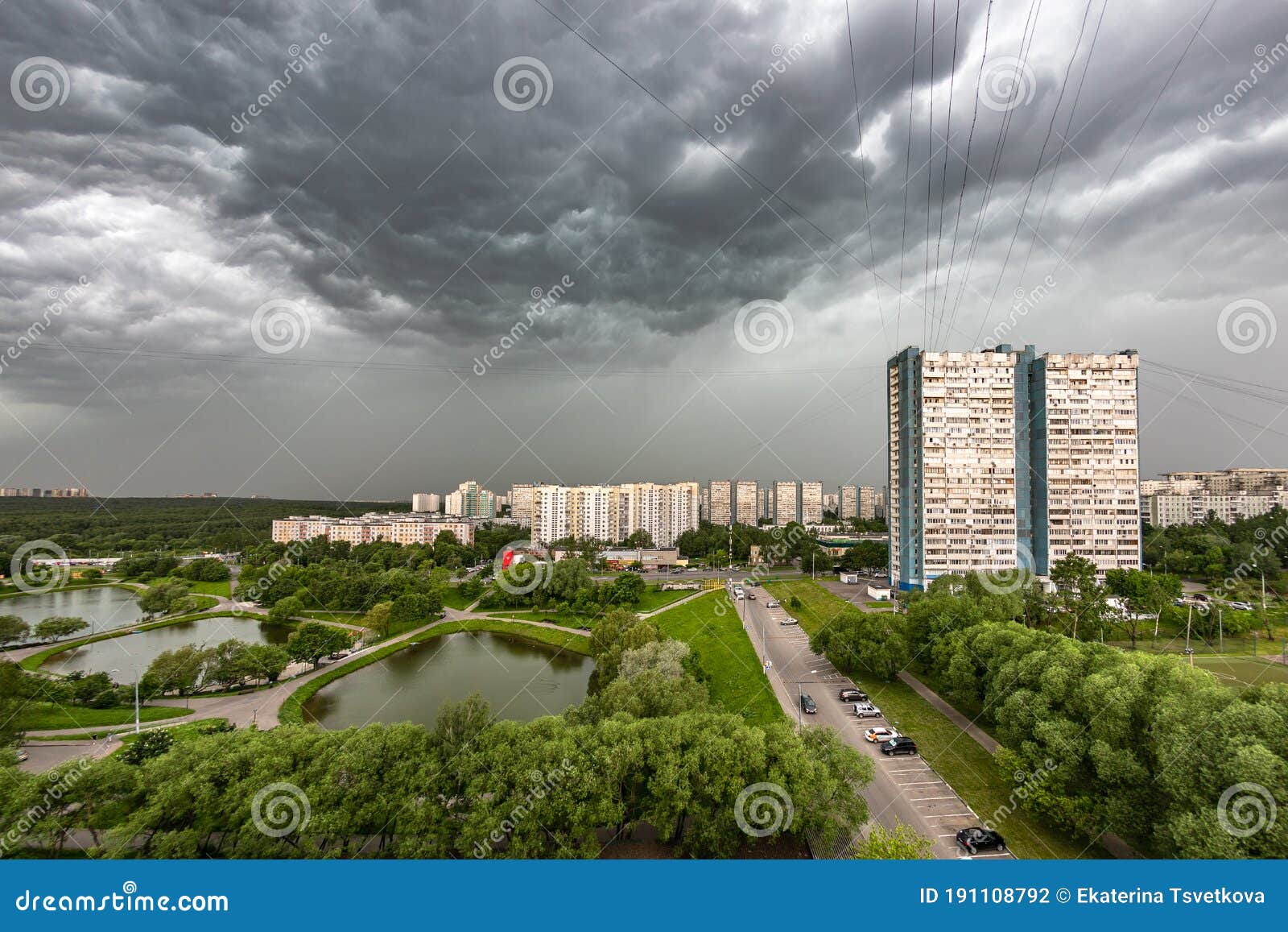 Жил ясенево. Ясенево (район Москвы). Ясенево 2020. Московский район Ясенево. Ясенево Москва парк 2022.