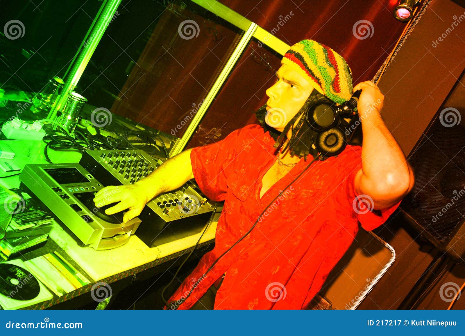 Тема Dj Ямайки Стоковое Изображение. Изображение Насчитывающей.