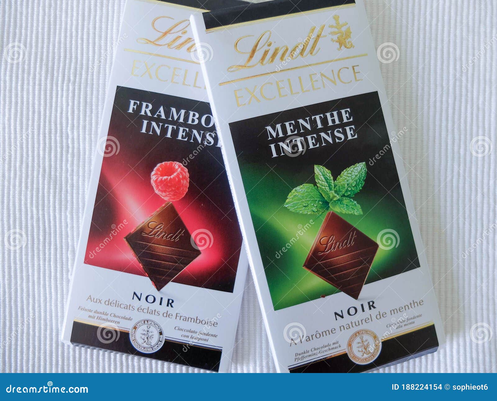 Шоколад Lindt Excellence с грушей
