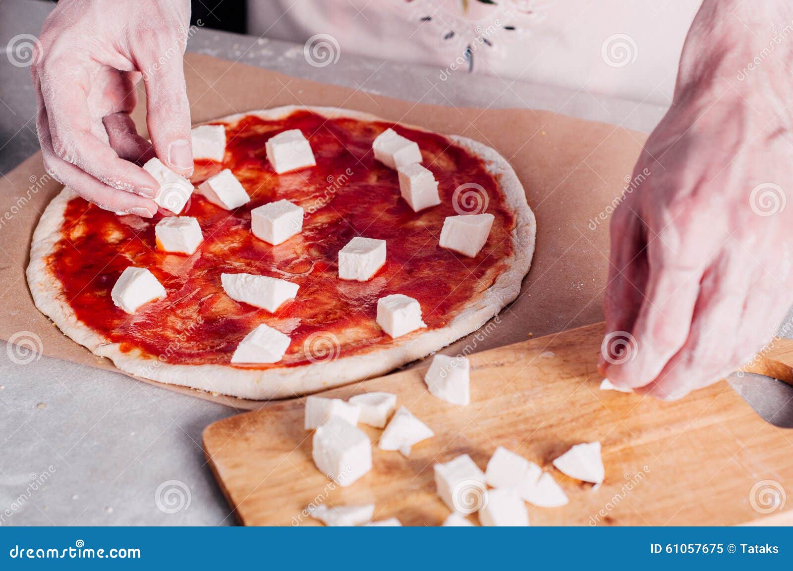 когда нужно класть сыр в пиццу в духовке фото 2