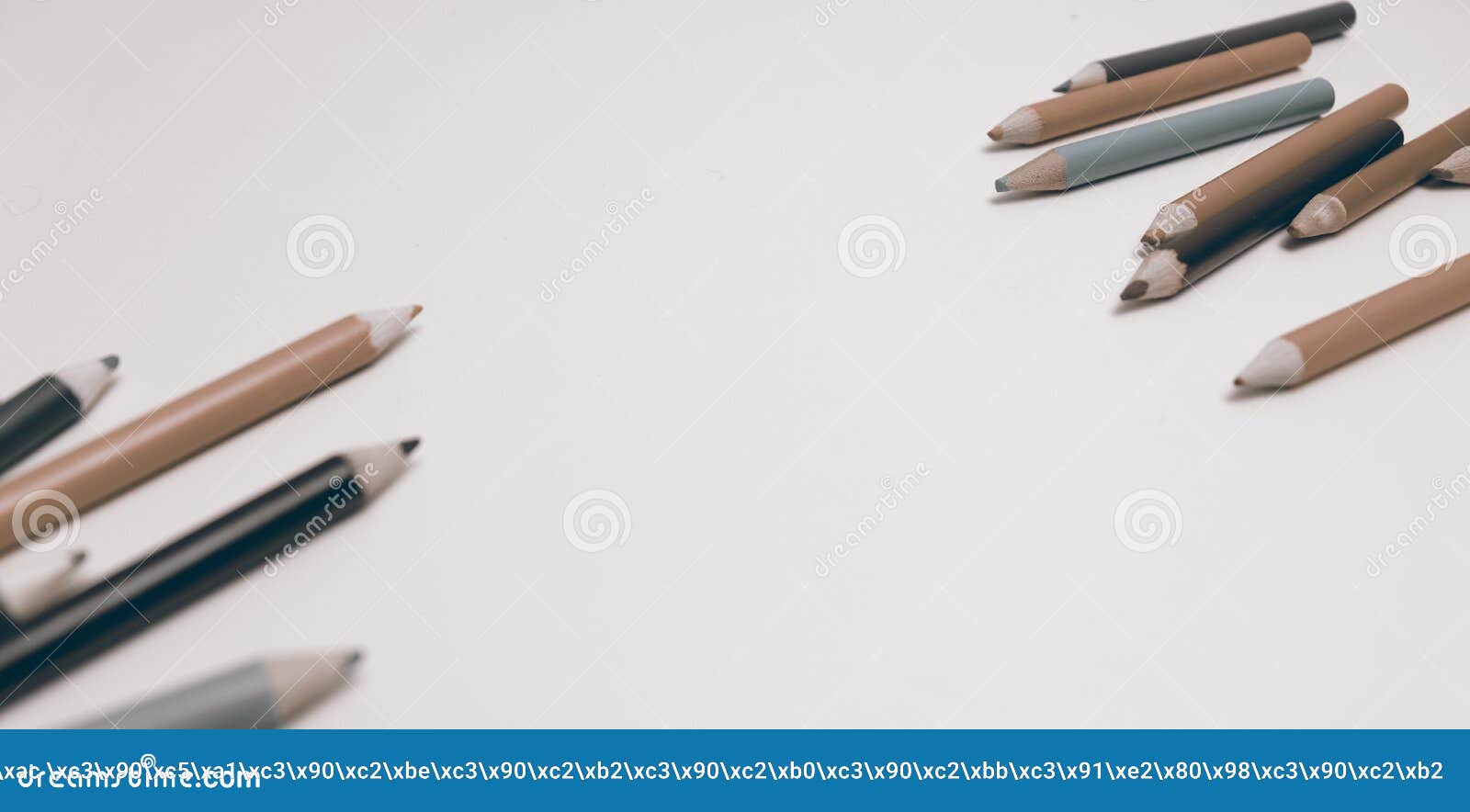 фон деревянного карандаша для концепции школьного баннера Стоковое  Изображение - изображение насчитывающей образование, притяжка: 231873193