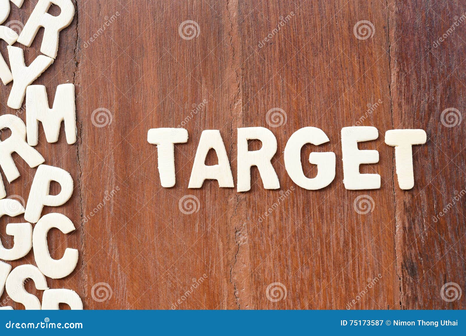 Как пишется деревяный. Слово target. Rules картинка деревянные буквы. Target Words. Надпись Толик буквы в ряд.