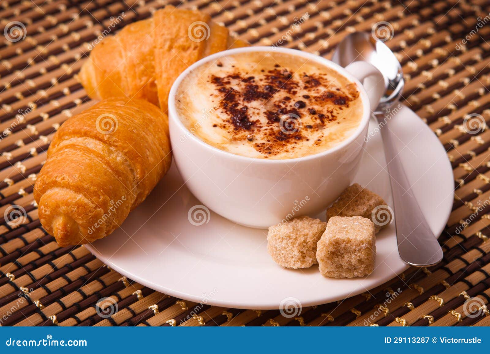 http://thumbs.dreamstime.com/z/%D1%87%D0%B0%D1%88%D0%BA%D0%B0-%D0%BA%D0%BE%D1%84%D0%B5-%D0%BF%D0%BB%D1%8E%D1%88%D0%BA%D0%B0-%D1%82%D0%BE%D1%80%D1%82-29113287.jpg