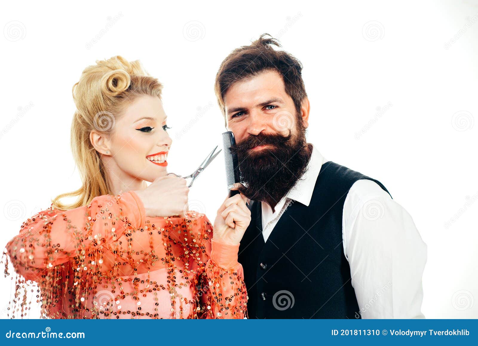 Человек с бородой и парикмахера хипстера с женщиной. Стиль девушки красивого гламура белокурый укомплектовывает личным составом бо Стоковое Фото - изображение насчитывающей усик, способ: 201811310