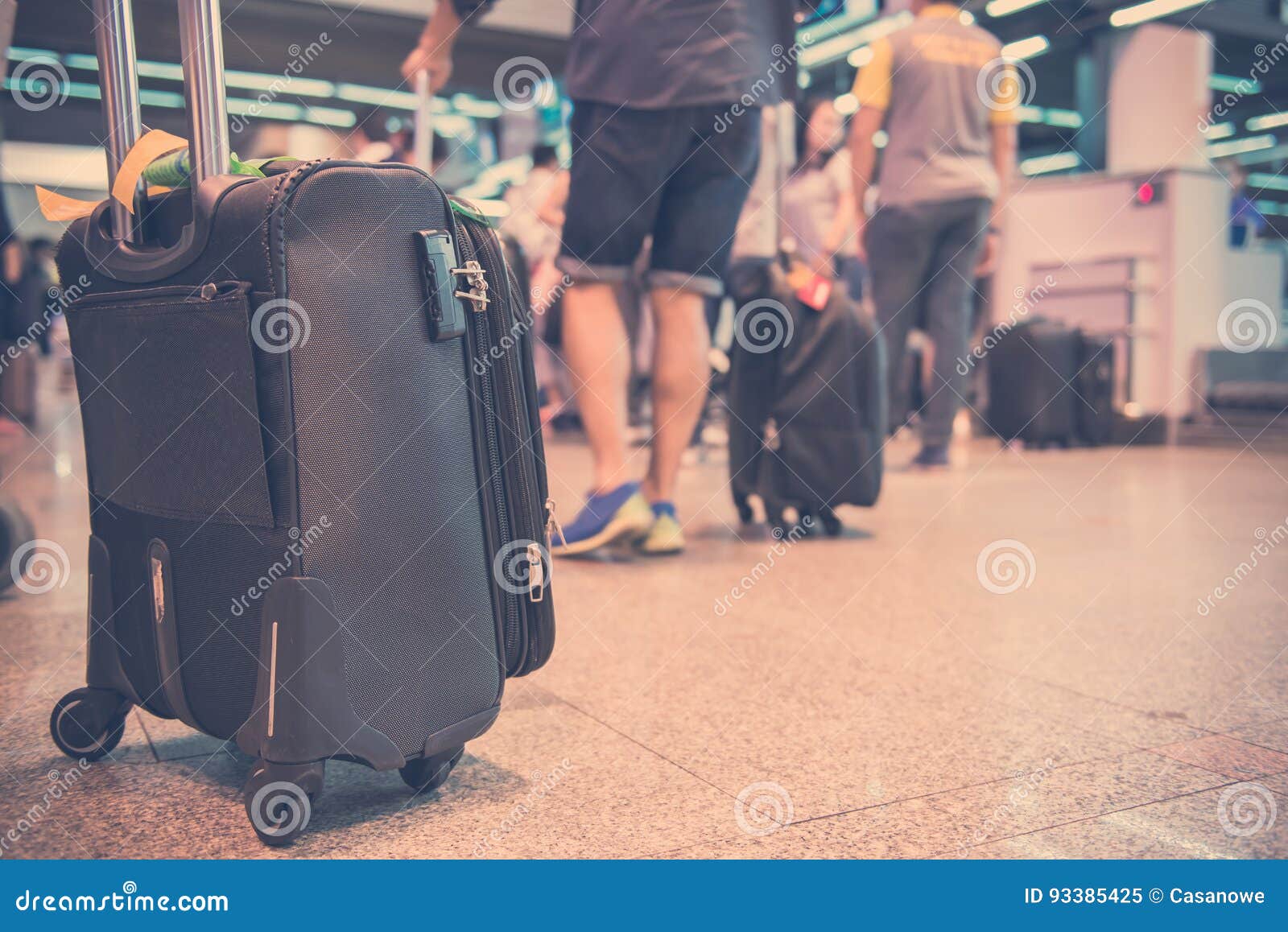 Багажом или багажем