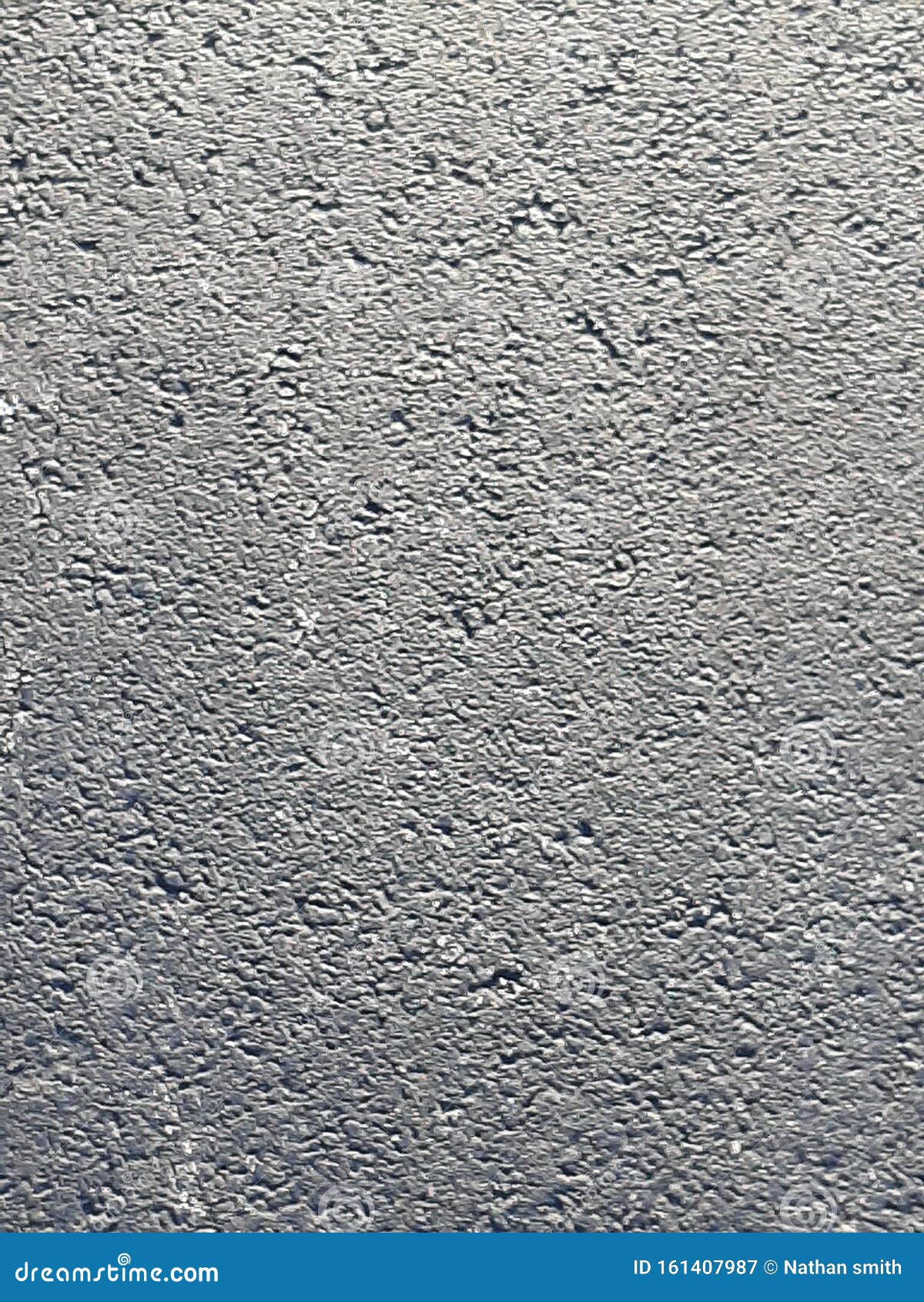 Черно-топовый тротуарный член и шарики Стоковое Изображение - изображение  насчитывающей асфальтобетон, поверхность: 161407987