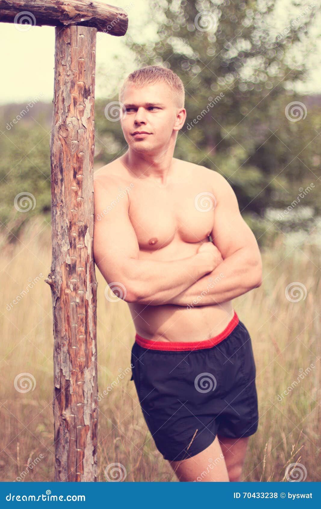 Парни на природе