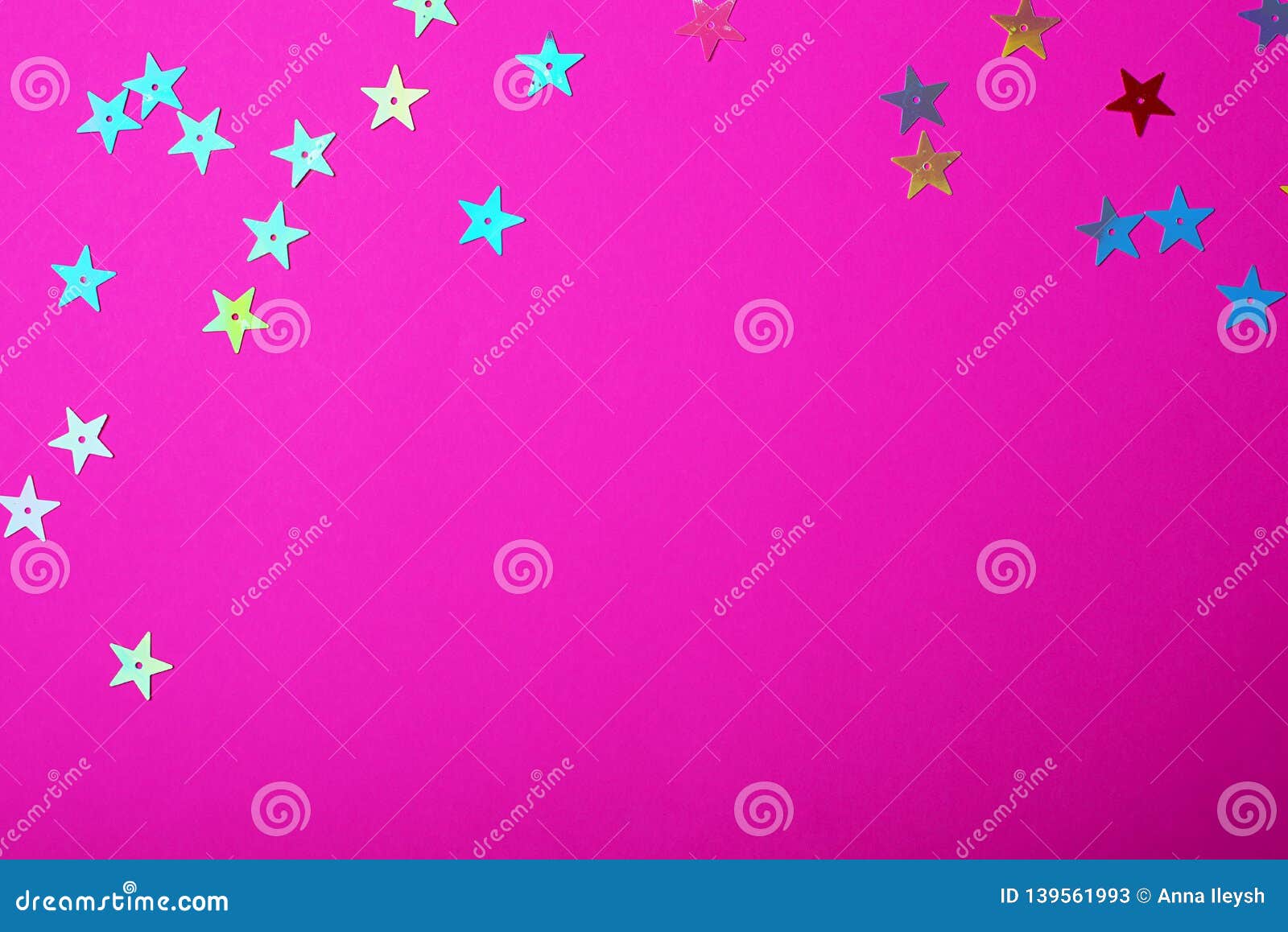 Яркий пластиковый розовый цвет с небольшими сияющими звездами Гениальнаяпредпосылка для вашего праздничного проекта Стоковое Изображение -изображение насчитывающей украшение, взорвать: 139561993
