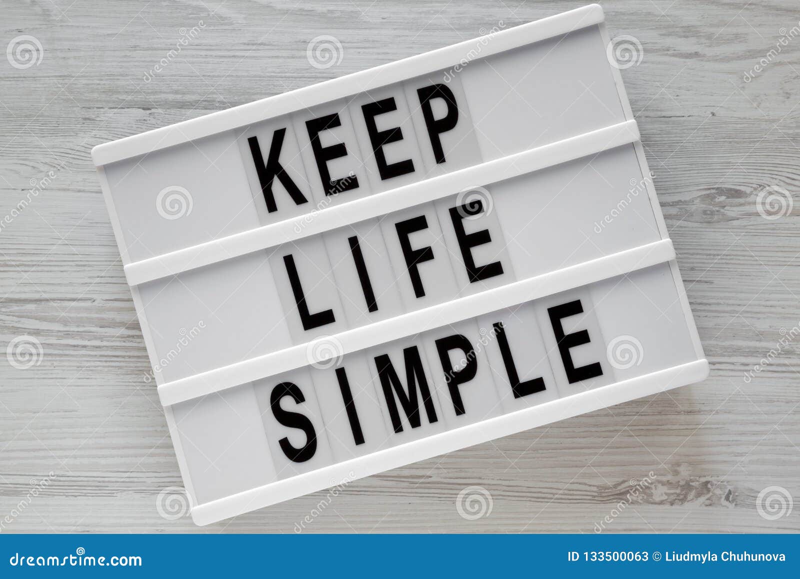 Keep flat. Keep Life. Keep Life simple. Life is simple наклейка. Keep Life simple перевод на русский.