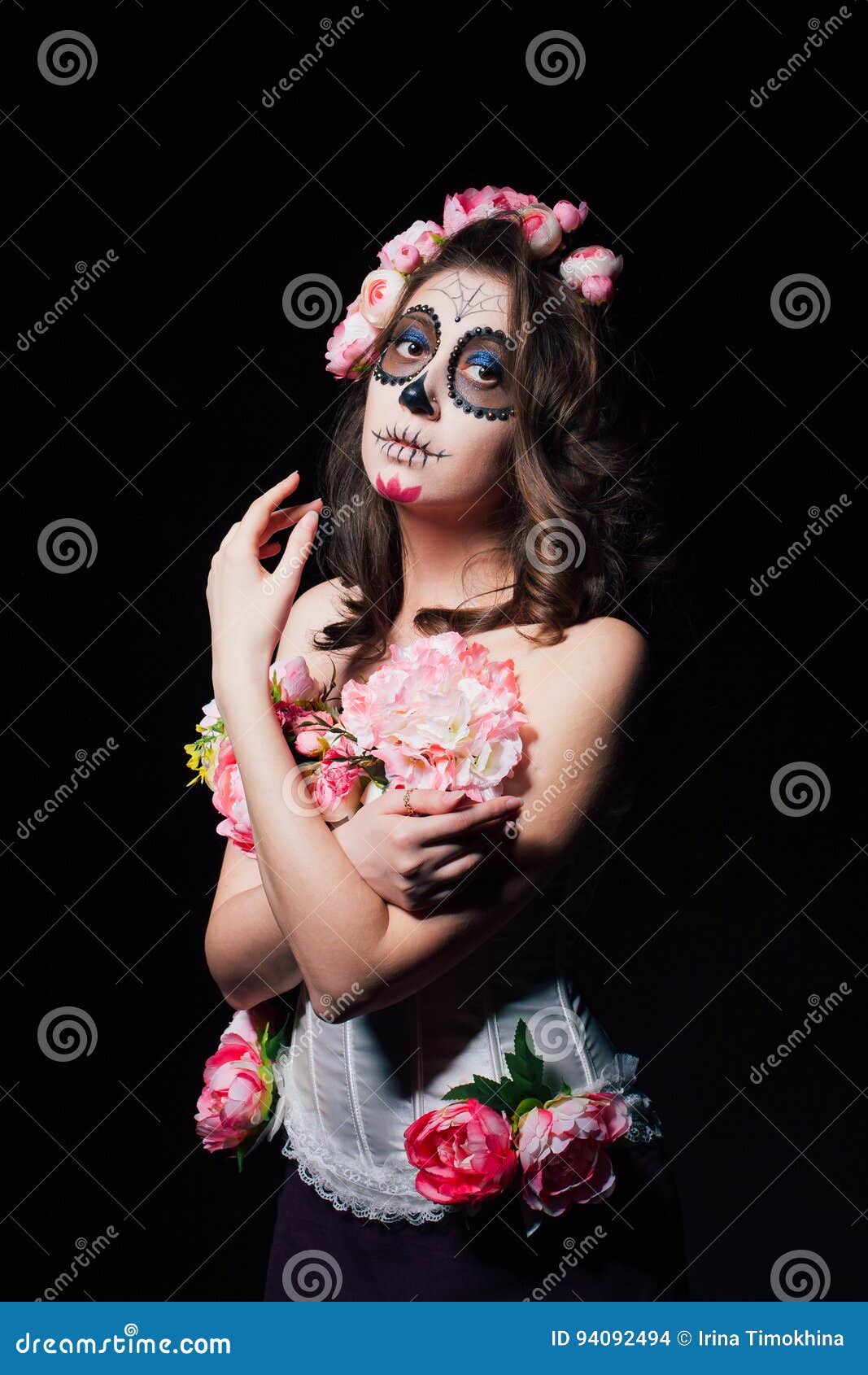 万圣夜死亡圣神的构成妇女库存照片 图片包括有 万圣夜死亡圣神的构成妇女库存照片 图片包括有
