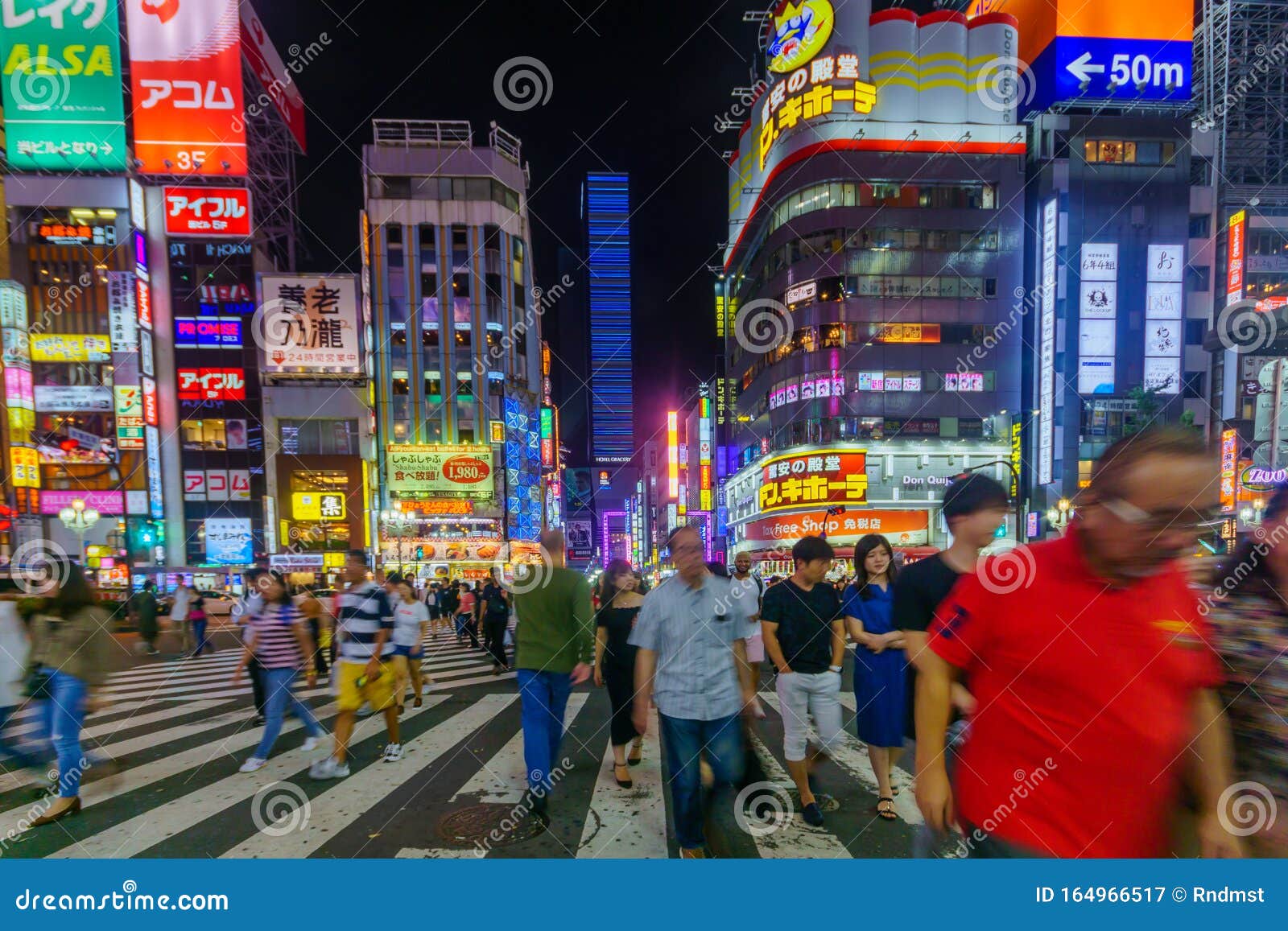 东京新宿十字路口夜景图库摄影片 图片包括有街市 行人穿越道 拥挤 街道 人们 黄昏 场面 东京新宿十字路口夜景图库摄影片 图片包括有街市 行人穿越道 拥挤 街道 人们 黄昏 场面