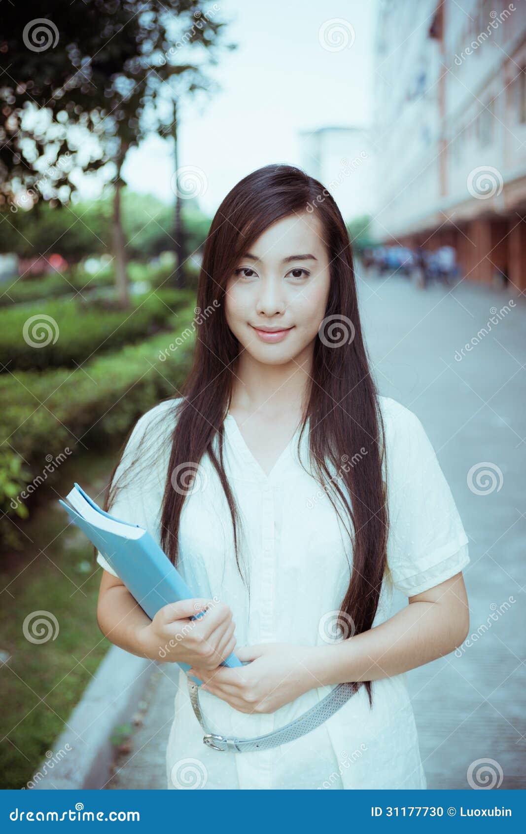 中国女性大学生库存照片 图片包括有女性 教育 愉快 学院 汉语 钉书匠 聚会所 特写镜头 中国女性大学生库存照片 图片包括有女性 教育 愉快 学院 汉语 钉书匠 聚会所 特写镜头
