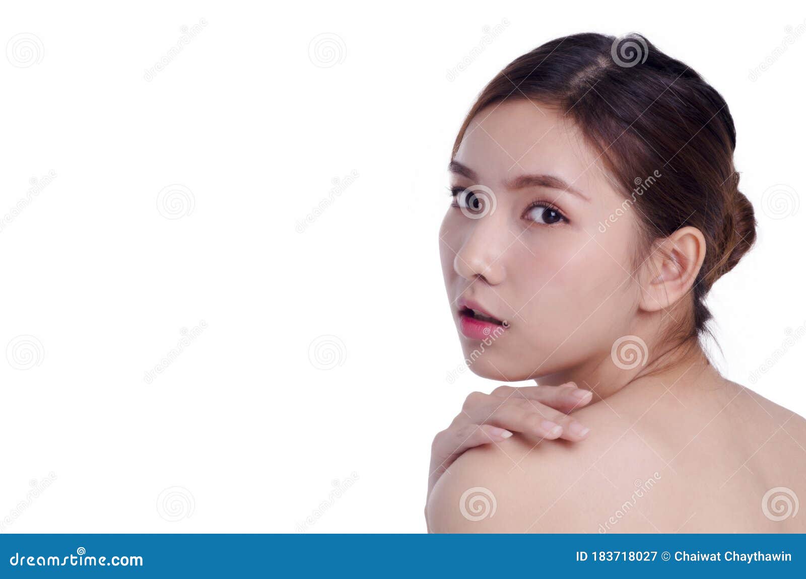 亚洲年轻美女微笑的画像 库存图片 图片包括有有吸引力的 干净 嘴唇 韩文 现有量 健康 亚洲年轻美女微笑的画像 库存图片 图片包括有有吸引力的 干净 嘴唇 韩文 现有量 健康