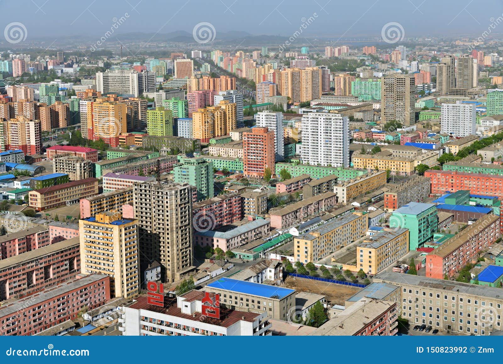 北朝鲜 平壤城市的看法从上面图库摄影片 图片包括有城市的看法从上面 北朝鲜 平壤 北朝鲜 平壤城市的看法从上面图库摄影片 图片包括有城市的看法从上面 北朝鲜 平壤