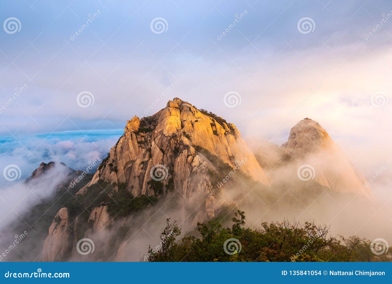 北汉山国立公园在汉城市 韩国库存照片 图片包括有