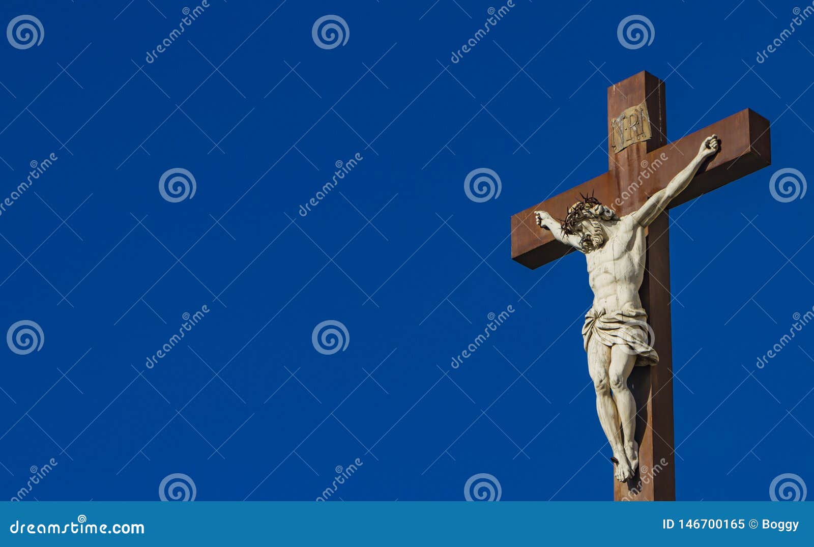 十字架上的耶稣基督库存图片 图片包括有