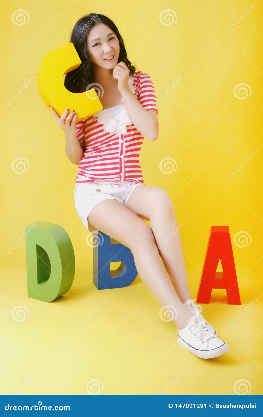 可爱的英语老师库存图片 图片包括有布琼布拉 培训 幼稚园 表面 照片 宣传 适当 可爱 可爱的英语老师库存图片 图片包括有布琼布拉 培训 幼稚园 表面 照片 宣传 适当 可爱
