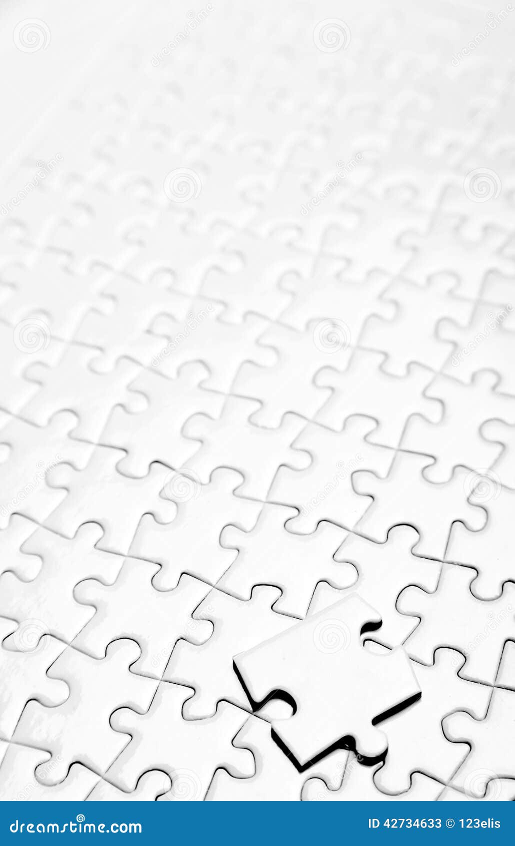 在复制空白曲线锯的部分难题空间之上库存图片 图片包括有在复制空白曲线锯的部分难题空间之上 在复制空白曲线锯的部分难题空间之上库存图片 图片包括有在复制空白曲线锯的部分难题空间之上