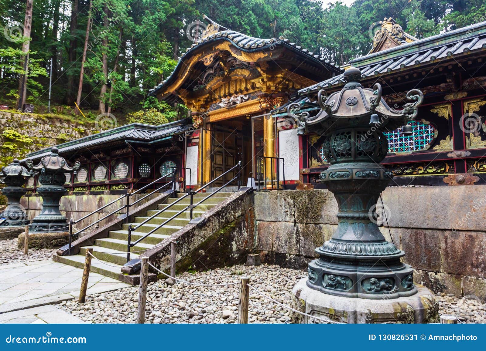 在日光世界遗产 日本的taiyuin寺庙库存图片 图片包括有宗教 聚会所 发芽 日语 陵墓 在日光世界遗产 日本的taiyuin寺庙库存图片 图片包括有宗教 聚会所 发芽 日语 陵墓