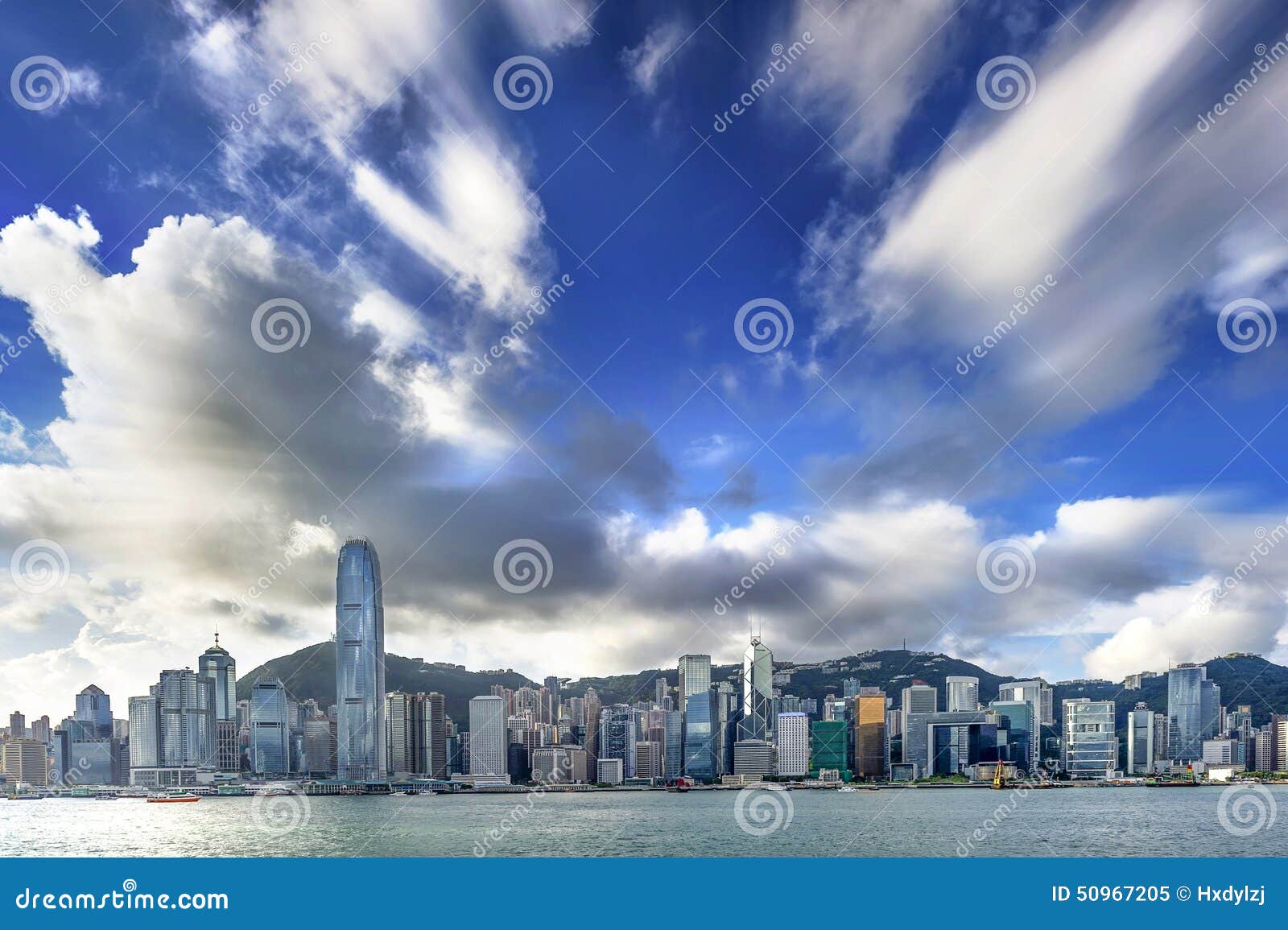 94+ 图片 维多利亚 港 新的 36 维多利亚港香港视图库存图片. 图片包括有晚上, 聚会所, 中国, 夜间, 大都会, 特大的城市, 城市- 50967205