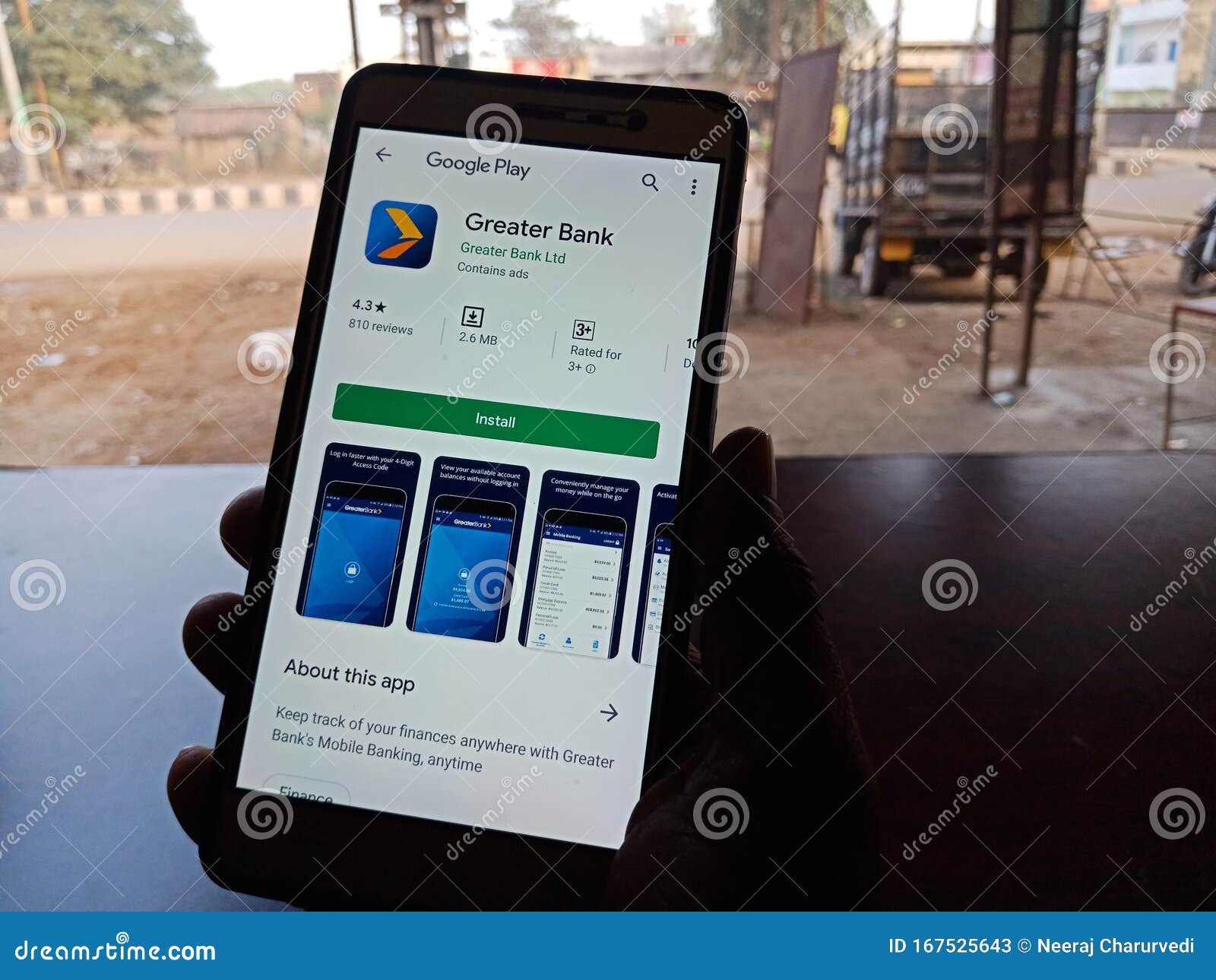 2019年12月印度大银行androidapp在智能手机屏幕上展示 全手移动概念编辑类库存照片 图片包括有杂志 框架 167525643