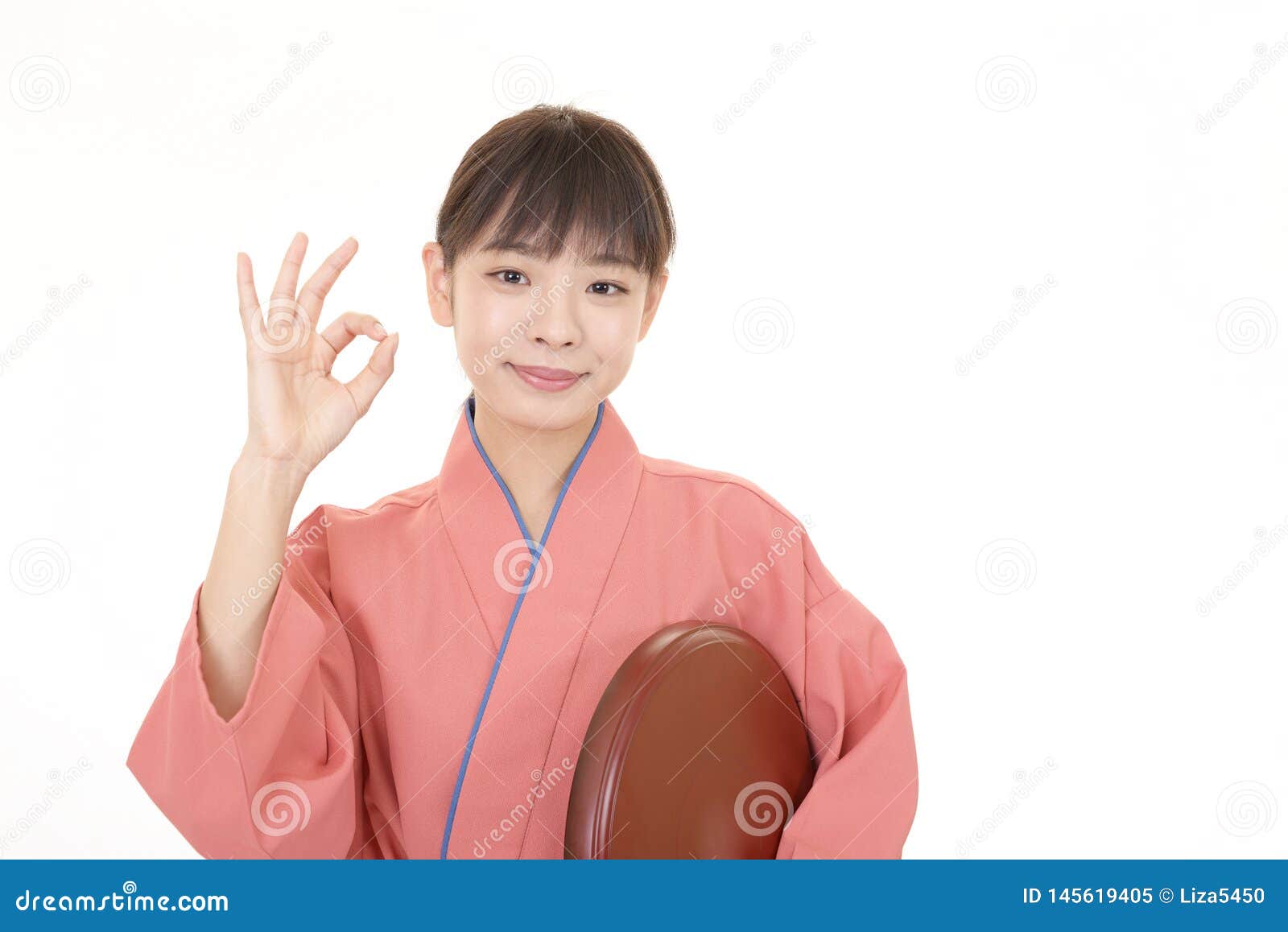 微笑的日本女服务员库存图片 图片包括有逗人喜爱 美食 饮料 商业 饮食 人力 表面 微笑的日本女服务员库存图片 图片包括有逗人喜爱 美食 饮料 商业 饮食 人力 表面