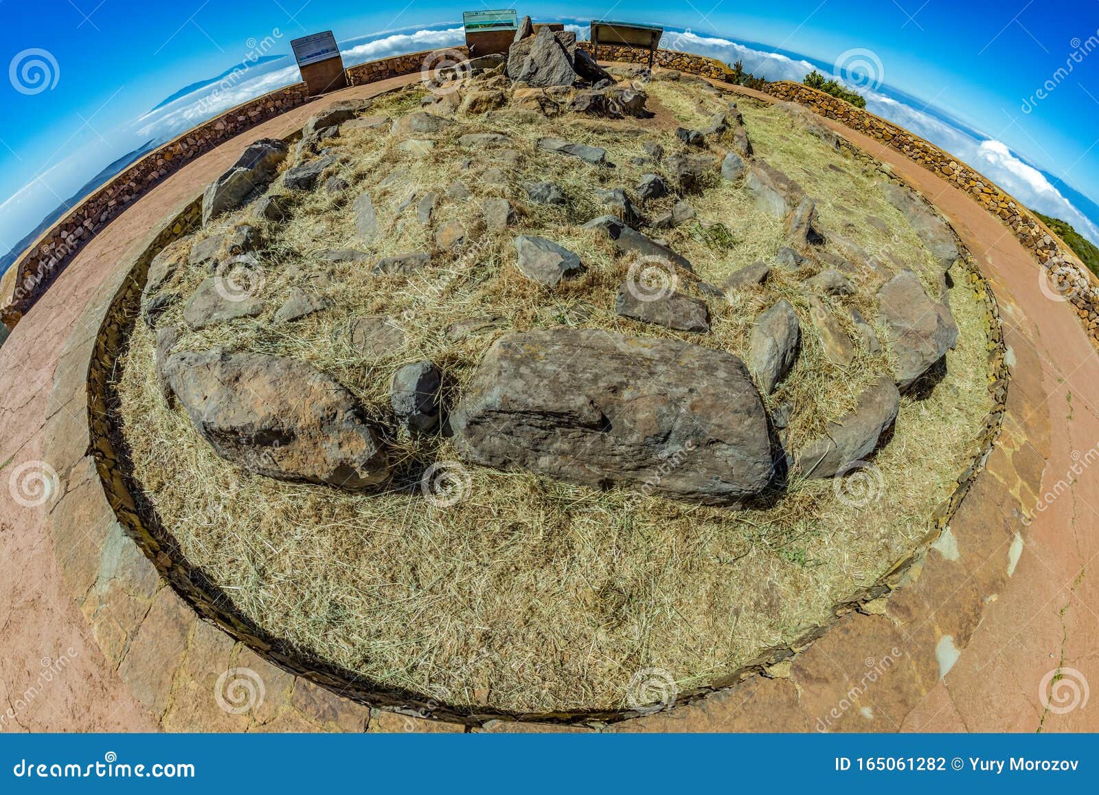 拉戈梅拉加拉约奈峰鱼眼全景徒步天堂背景中的特内里费岛和拉帕尔马岛库存照片 图片包括有夏天 月桂树 拉戈梅拉加拉约奈峰鱼眼全景徒步天堂背景中的特内里费岛和拉帕尔马岛库存照片 图片包括有夏天 月桂树
