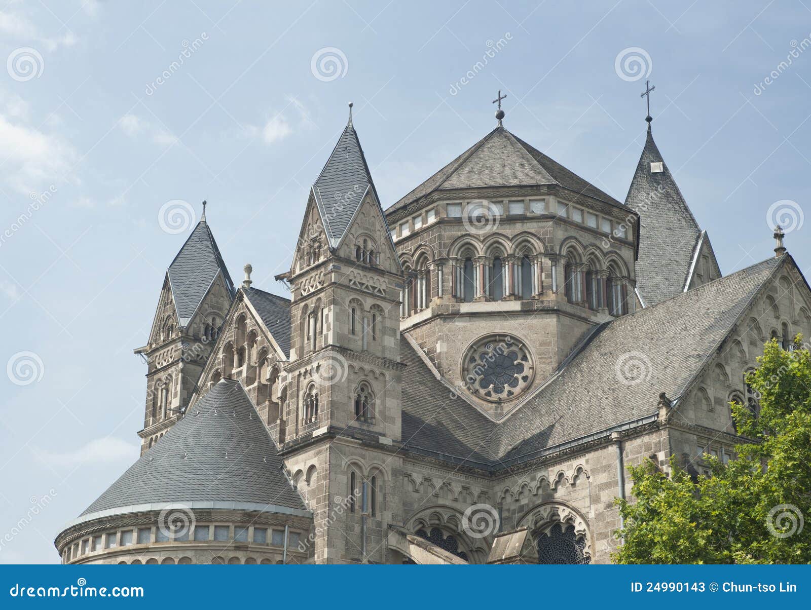 教会都市风景德国耶稣 Koblenz 库存图片 图片包括有户外 拱道 中间 城市 文化 莱茵河流域