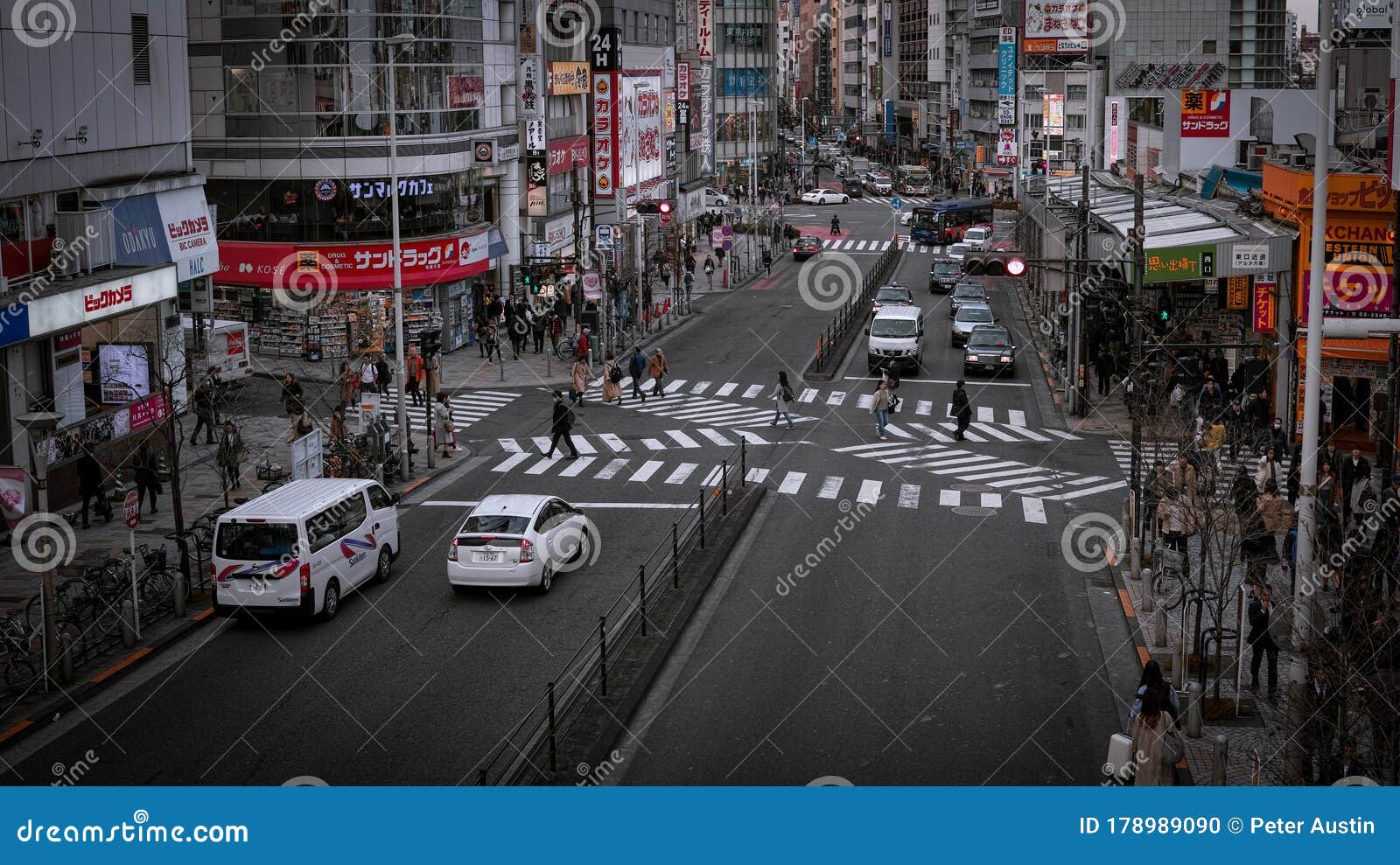 日本东京 19 3 19 东京新宿繁忙的十字路口编辑类图片 图片包括有夜间 目的地 日本东京 19 3 19 东京新宿繁忙的十字路口编辑类图片 图片包括有夜间 目的地