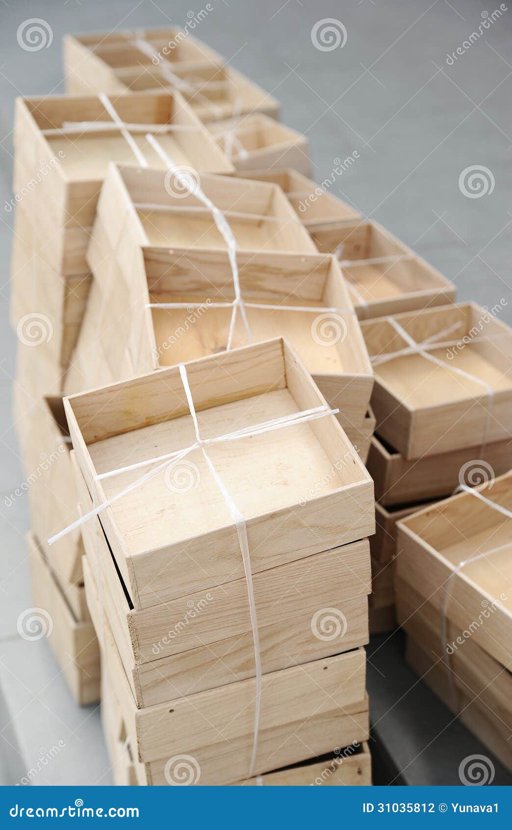 Wooden Boxes 库存照片 图片包括有棚车 运输 编号 存贮 剪切 正方形 简单