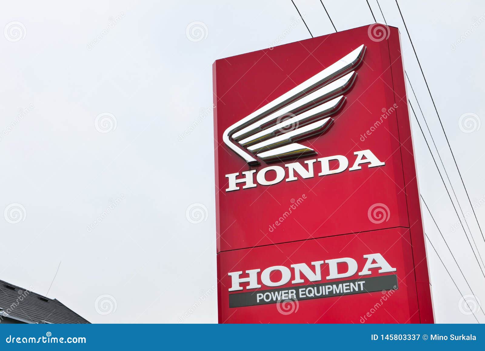 本田经销权和一个商标的横幅与红颜色的在谢诺夫 捷克图库摄影片 图片包括有经销商 技术 象征