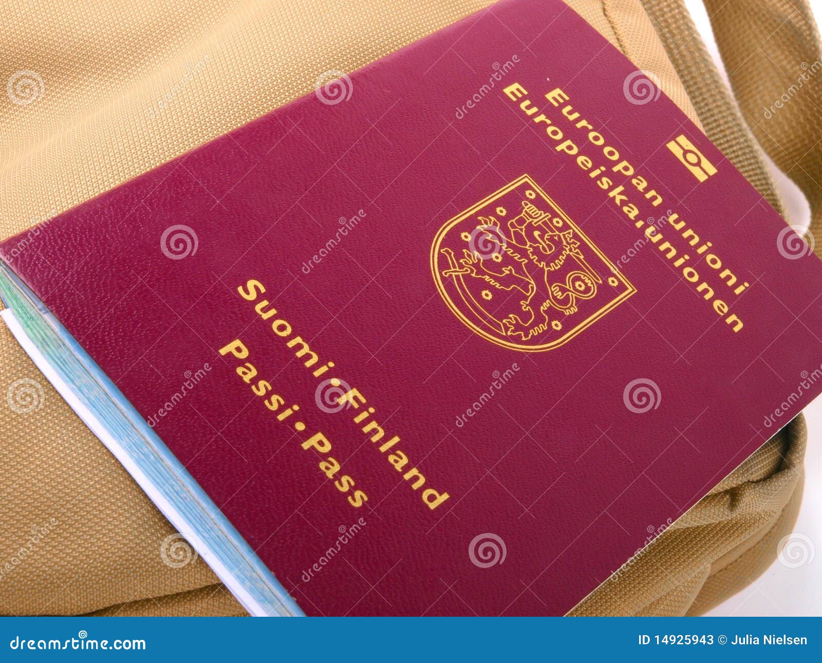 欧盟护照库存图片. 图片包括有证券, 休闲, 商业, 旅途, 印花税, 说明文件, 旅游业, 访问- 14925943