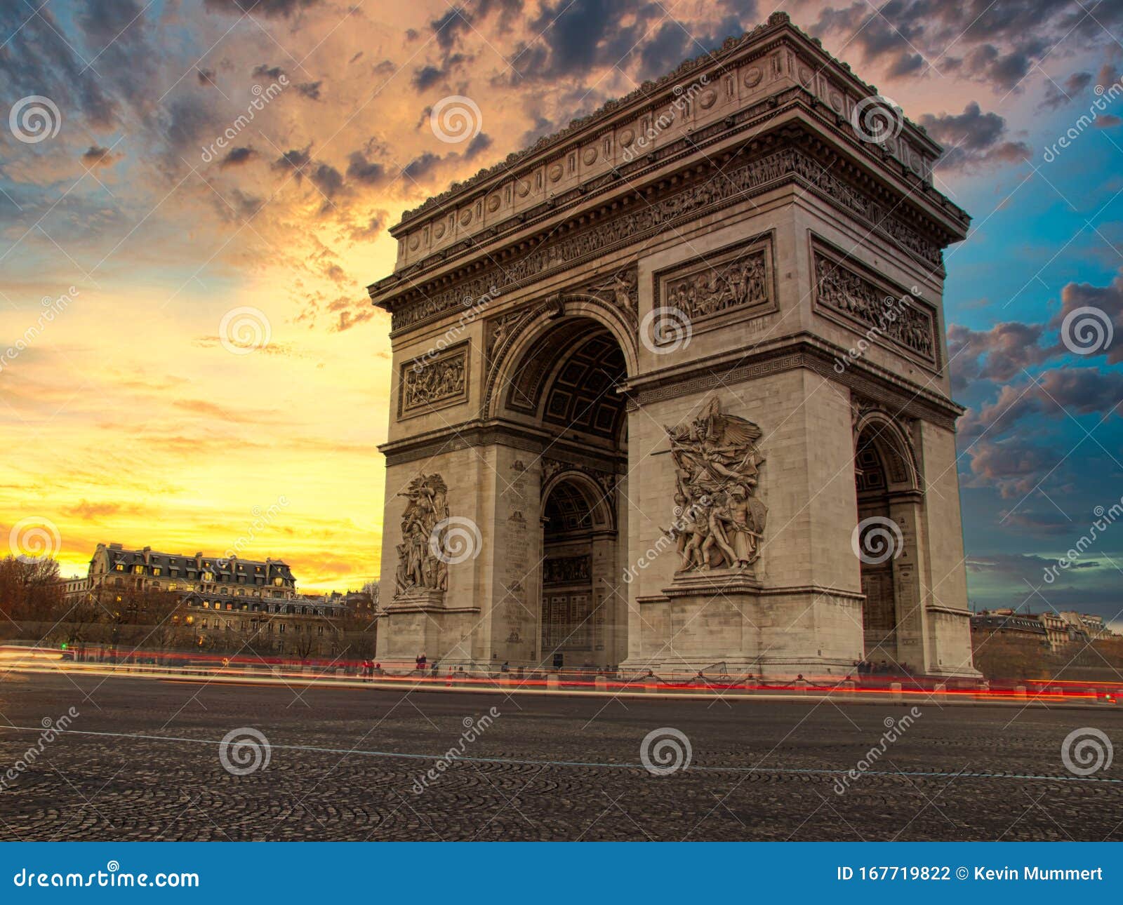 法国巴黎戴高乐广场著名凯旋门图库摄影片 图片包括有旅游业 都市 法国 形成弧光的 城镇