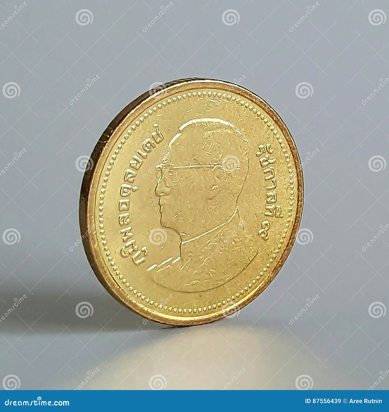 2泰铢硬币库存图片. 图片包括有泰铢, 经纪, 题头, 金属, 图象, 货币, 顶层, 硬币, 泰国- 87556439