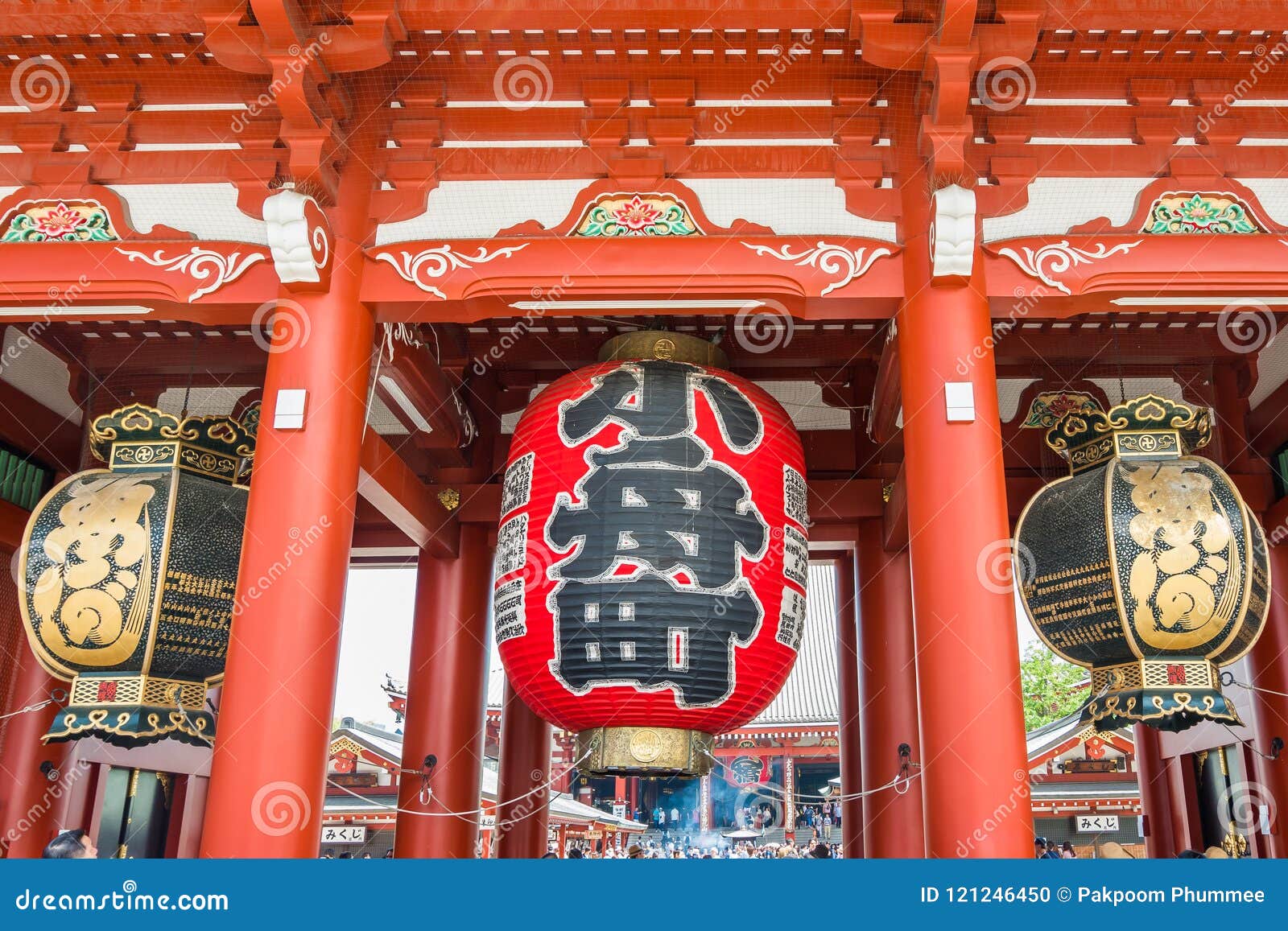 浅草 东京日本 18年6月9日 在sensoji寺庙地标的美丽的风景浅草寺庙与大红色灯笼sensoji是t 编辑类图片 图片包括有