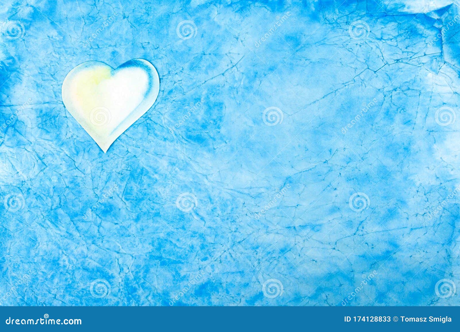 浅蓝色抽象云 如背景纹理 角落有小白心平静的壁纸 问候库存图片 图片包括有例证 庆祝