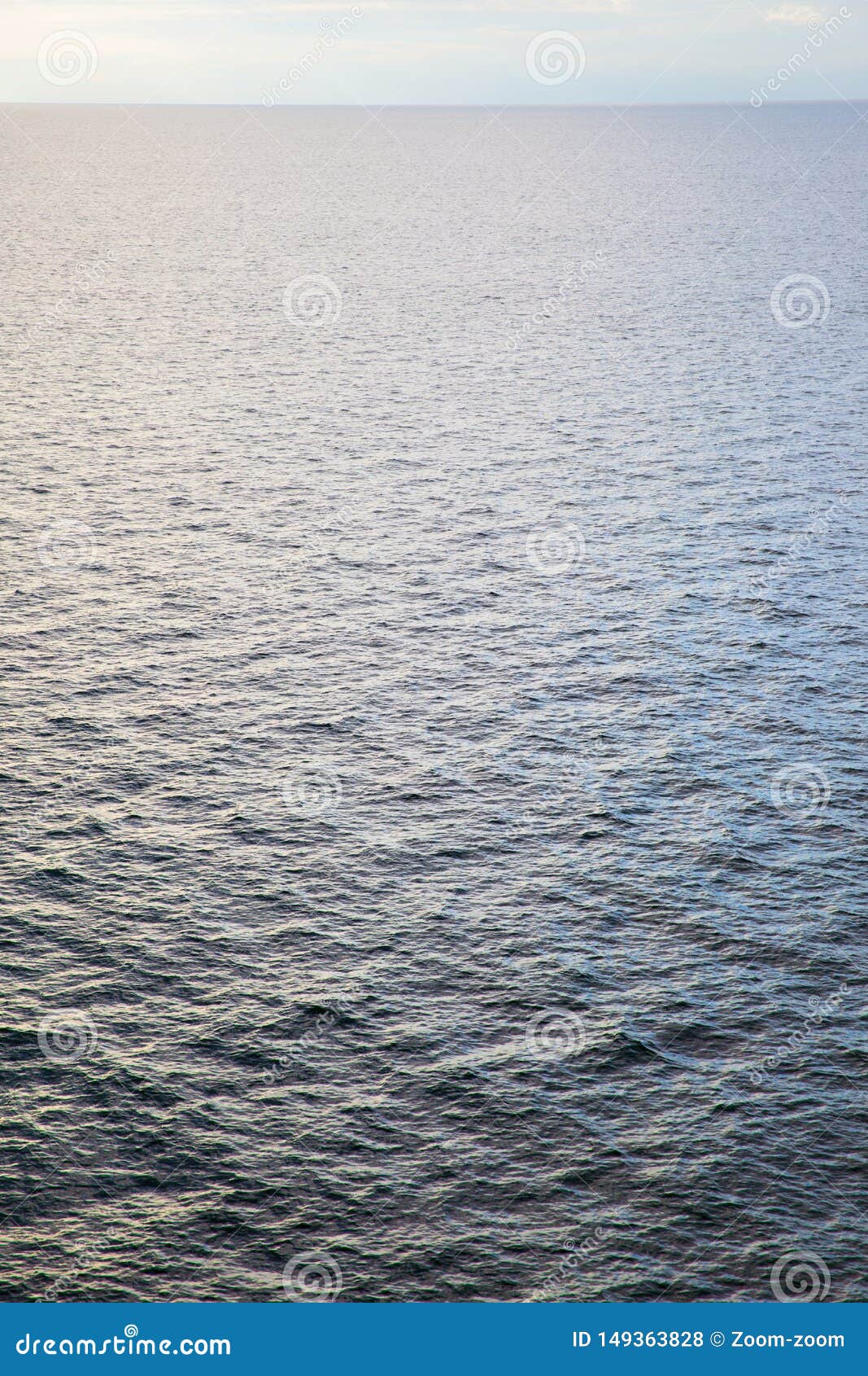 海水表面背景库存照片 图片包括有墙纸 海运 波纹 微明 垂直 纹理 靠山 视图 表面