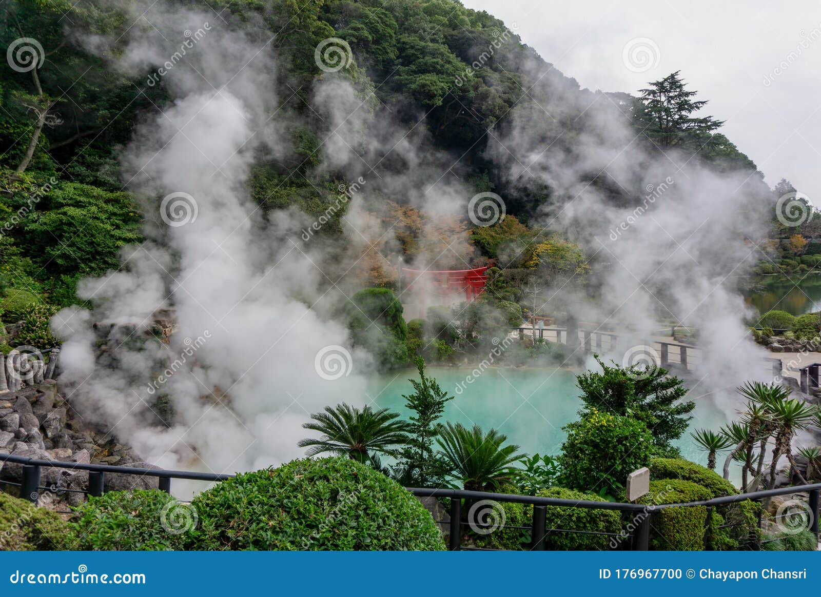 海角池蓝海水地狱是北埔温泉的八大温泉之一 与日本红稻里库存照片 图片包括有著名 地标 海角池蓝海水地狱是北埔温泉的八大温泉之一 与日本红稻里库存照片 图片包括有著名 地标