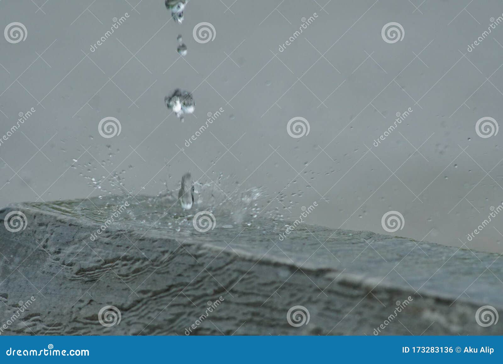特写水滴库存照片 图片包括有特写水滴
