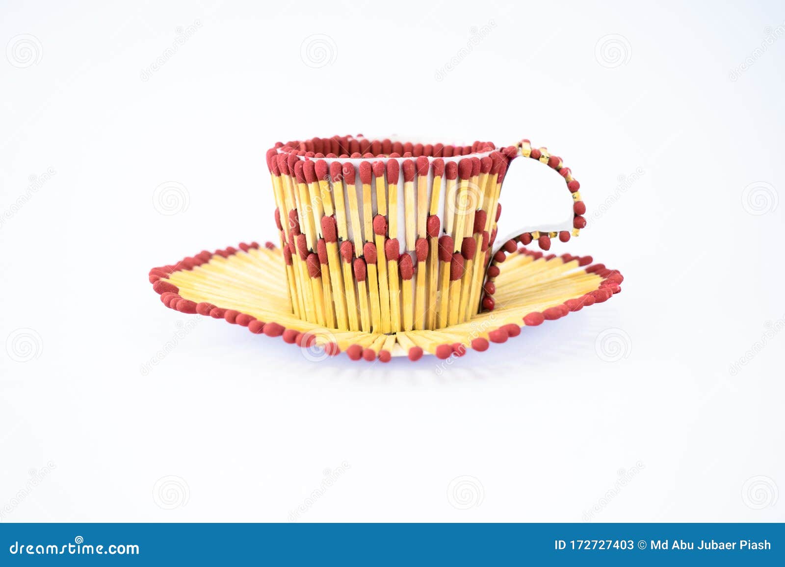 白色背景中火赛茶杯的画像库存图片 图片包括有符合 更轻 商业 地域 闪光 易燃 燃烧 白色背景中火赛茶杯的画像库存图片 图片包括有符合 更轻 商业 地域 闪光 易燃 燃烧
