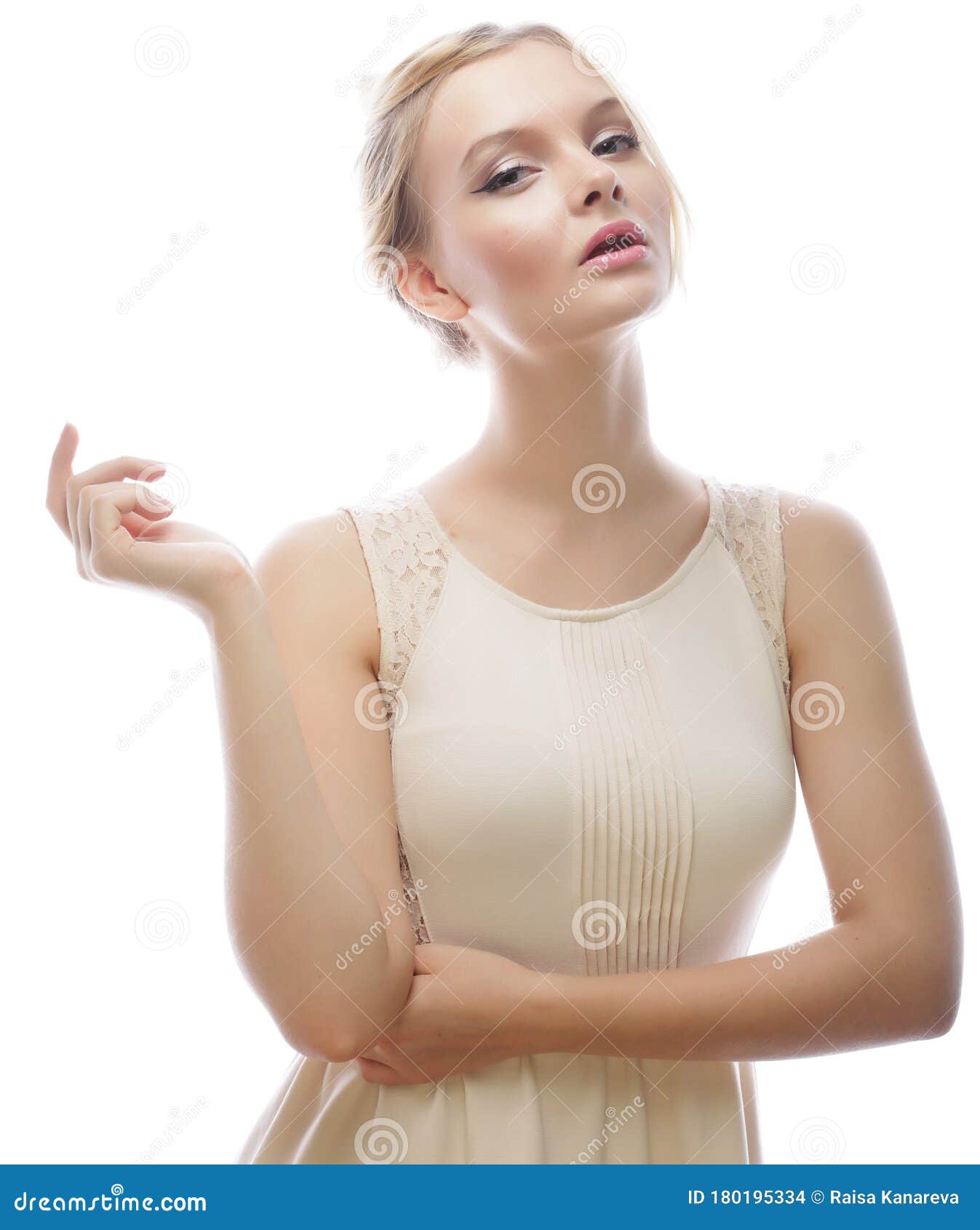 白色背景中美丽女模特的画像库存照片 图片包括有快乐 表面 头发 嘴唇 一个 背包 白种人 白色背景中美丽女模特的画像库存照片 图片包括有快乐 表面 头发 嘴唇 一个 背包 白种人