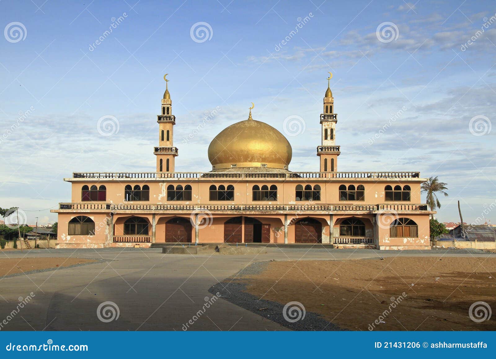 老迪拜金边清真寺库存照片 图片包括有宗教 更大 迪拜 最大 回教 替换 学校 区域