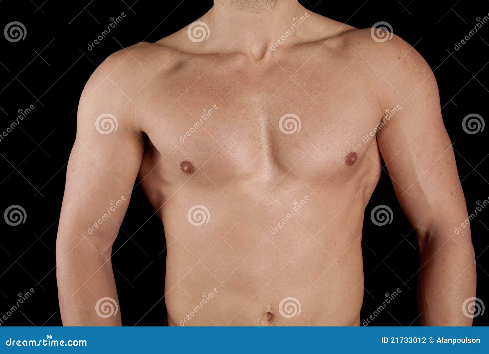 Почему левое больше правого. Выпирание грудной клетки. Ребра мужчины. Мужская грудная клетка сбоку.