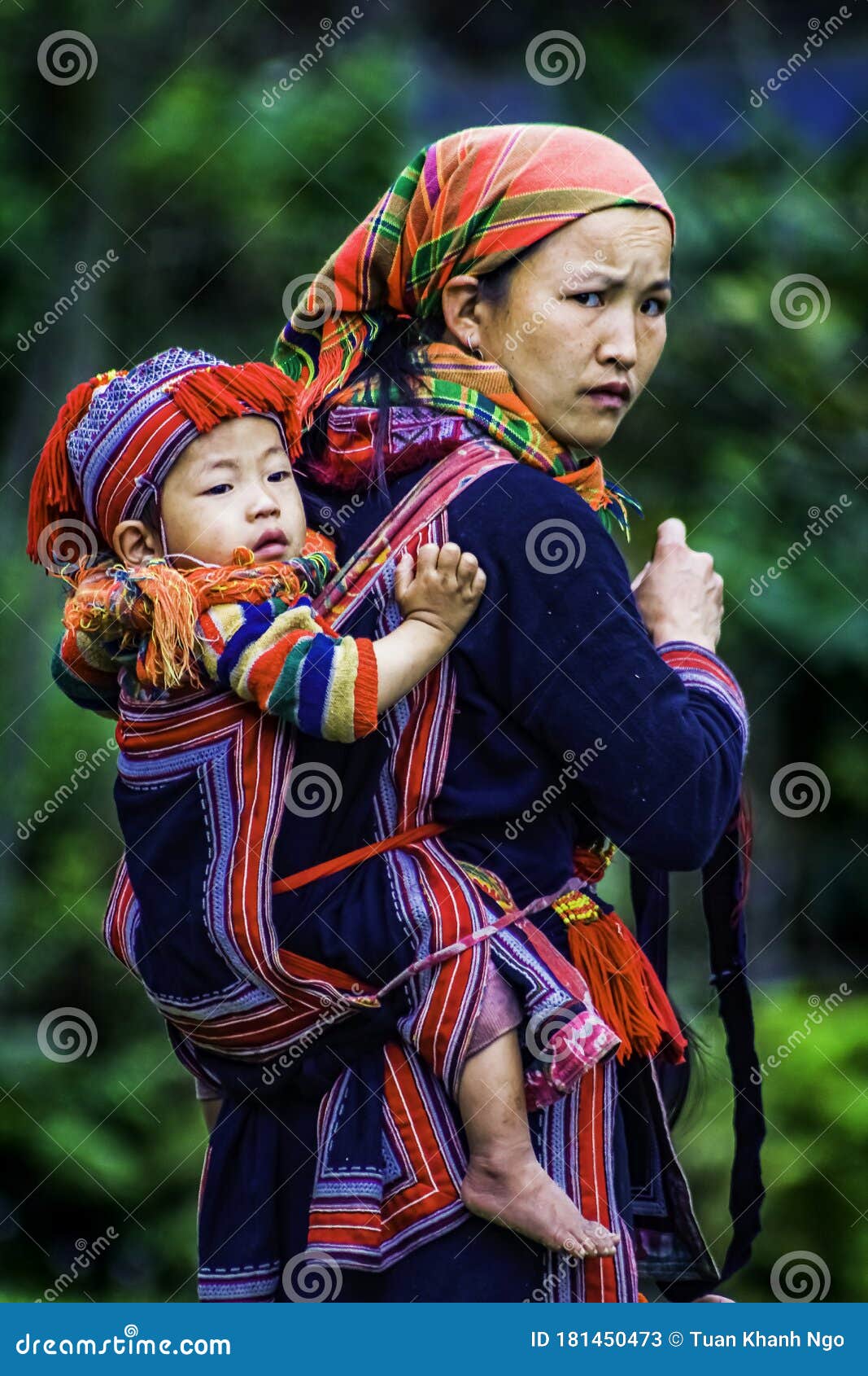 越南北部少数民族编辑类库存照片 图片包括有街道 种族 越南 北部 少数民族 子项 纵向 越南北部少数民族编辑类库存照片 图片包括有街道 种族 越南 北部 少数民族 子项 纵向