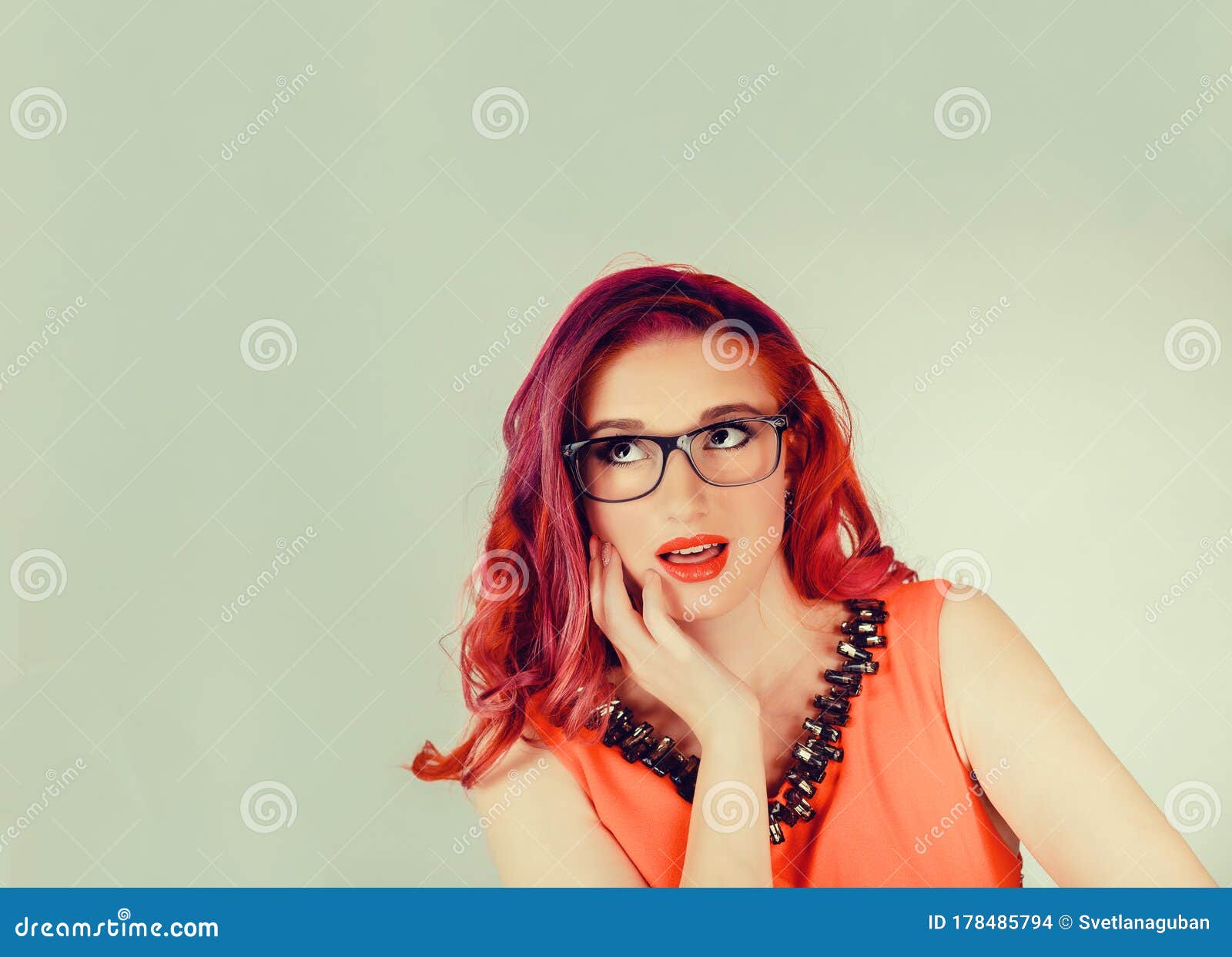迷惑的女人可爱的表情库存照片 图片包括有迷惑的女人可爱的表情 迷惑的女人可爱的表情库存照片 图片包括有迷惑的女人可爱的表情