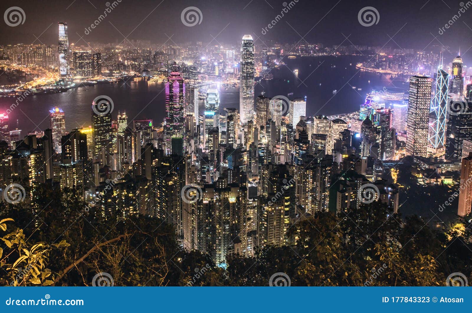 香港夜景城市夜生活的壮丽景观库存图片 图片包括有城市夜生活的壮丽景观 香港夜景