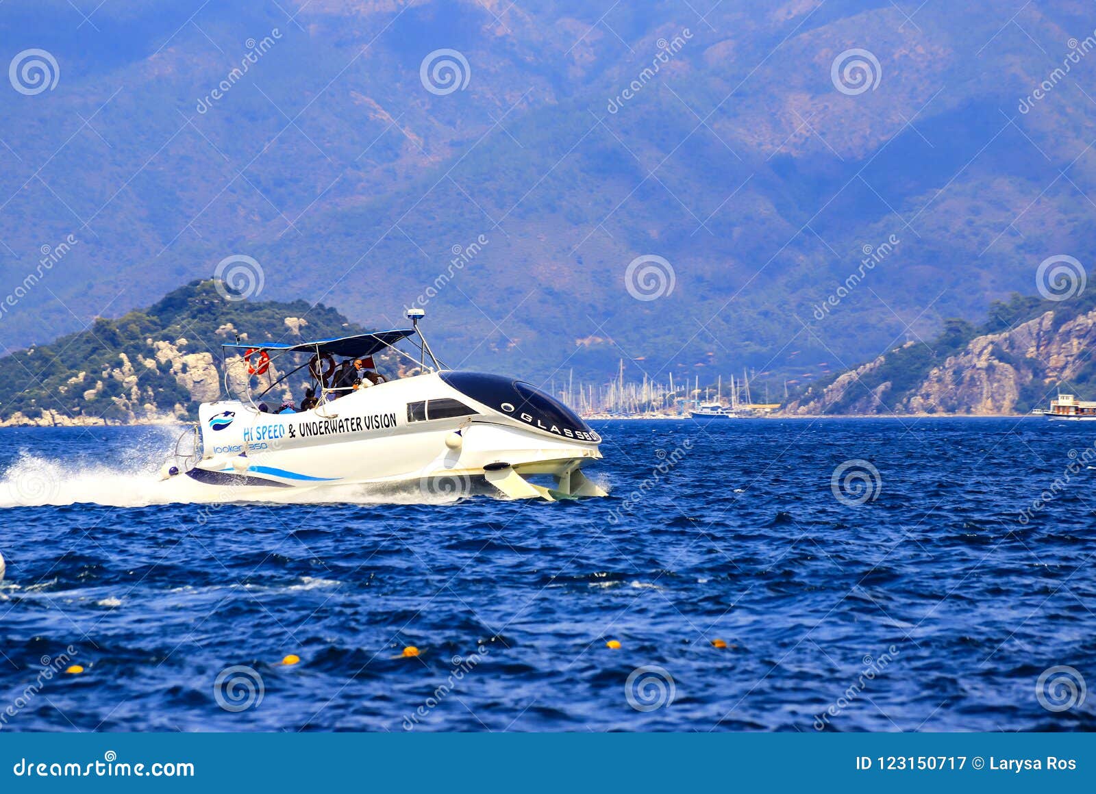 马尔马里斯港 土耳其在水下的翼的速度小船当乘客flating在水在爱琴海图库摄影片 图片包括有马尔马里斯港 土耳其 当乘客flating在水在爱琴海