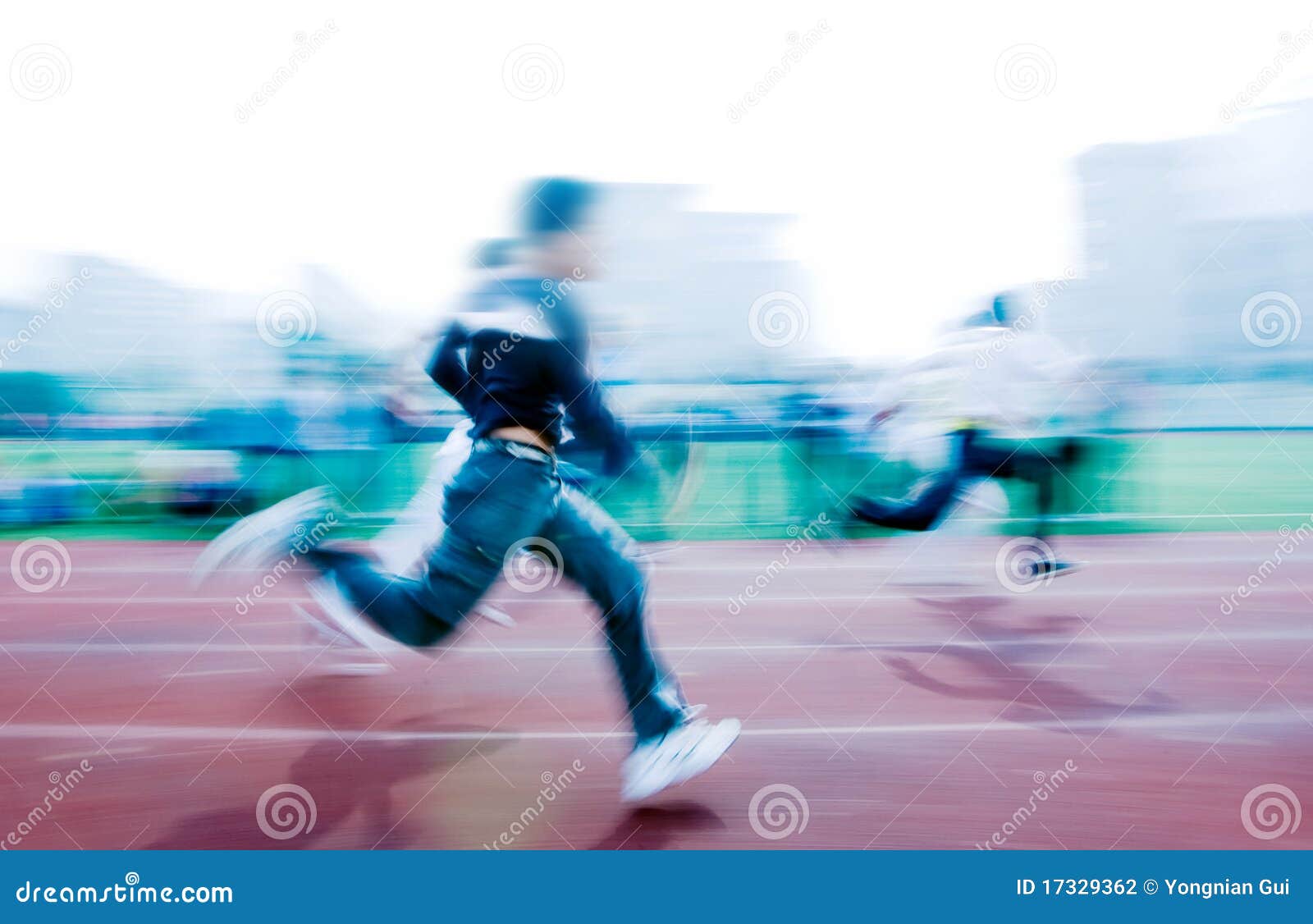 100m running race