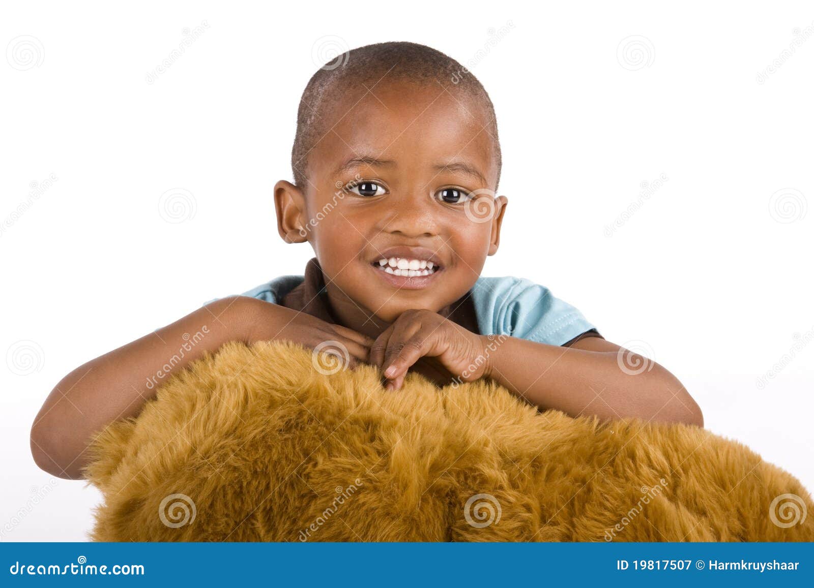 3 Ans Adorables De Noir Ou Garçon D'Afro-américain Image stock